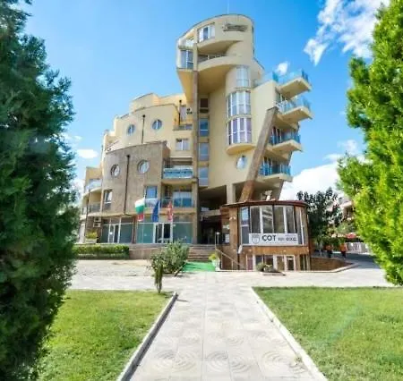Sunny Cove * Слънчев бряг