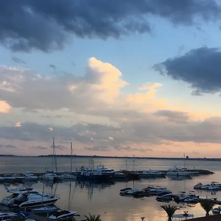 Sunny Cove Апартаменти Сонячний Берег